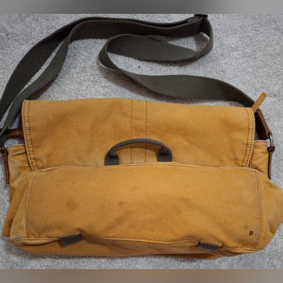 L.L. Bean Vintage Messenger Bag w/ Tartan Lining Rare Find - Picture 3 of 6